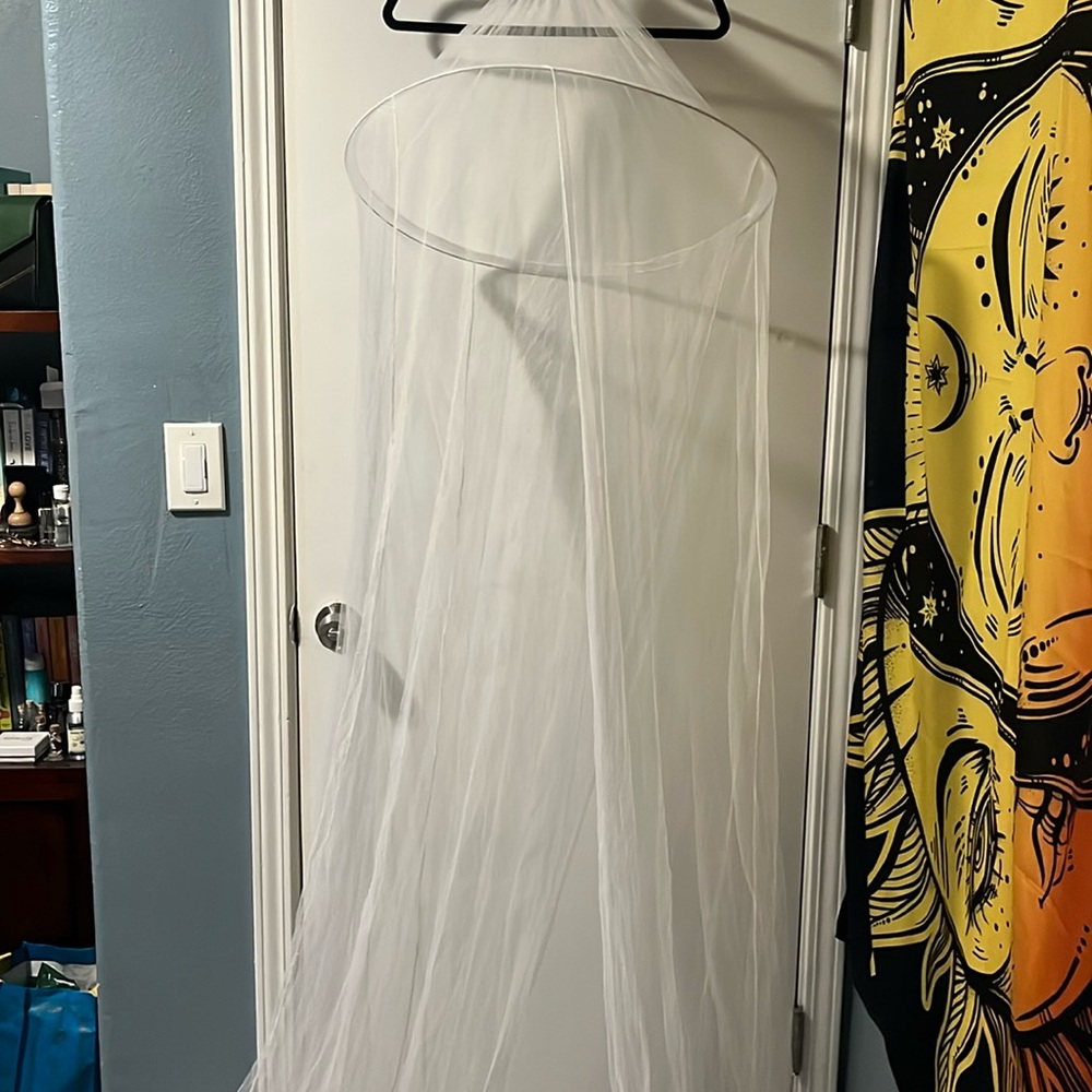 White Mesh Bed Canopy